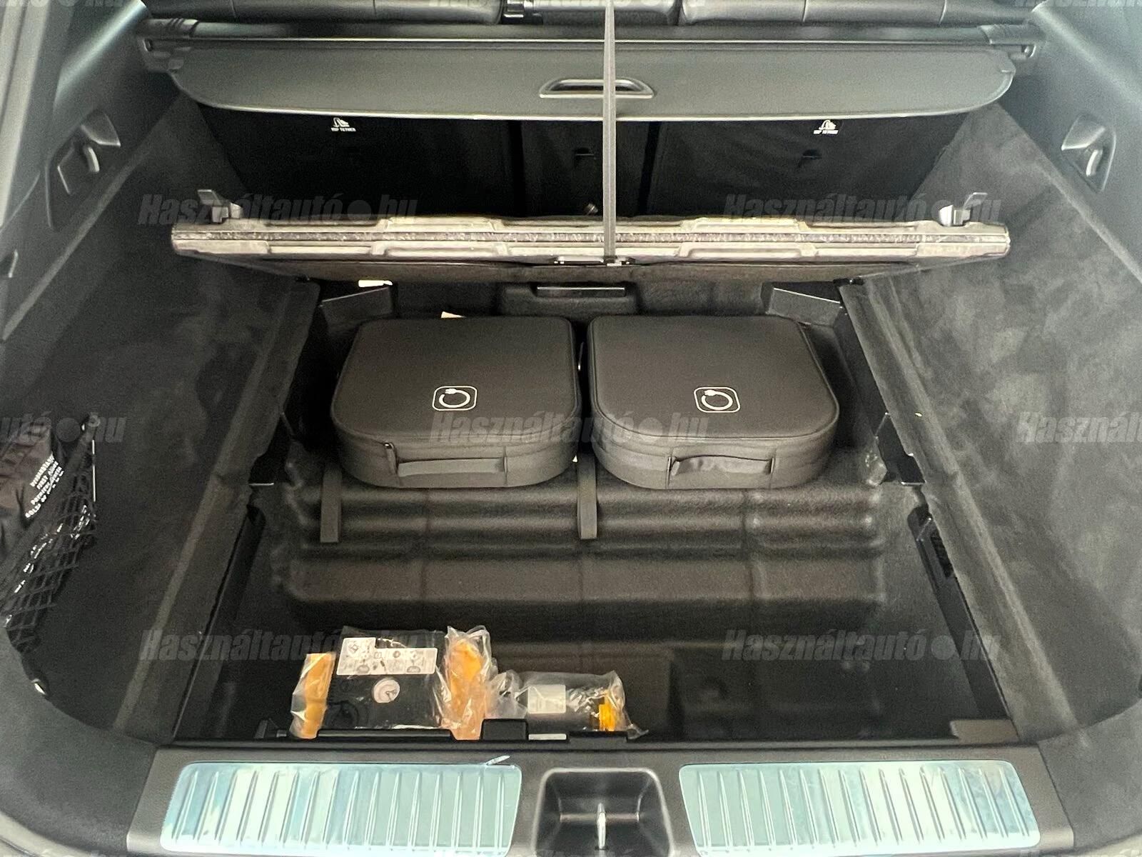 Mercedes-Benz EQE SUV – 12. kép