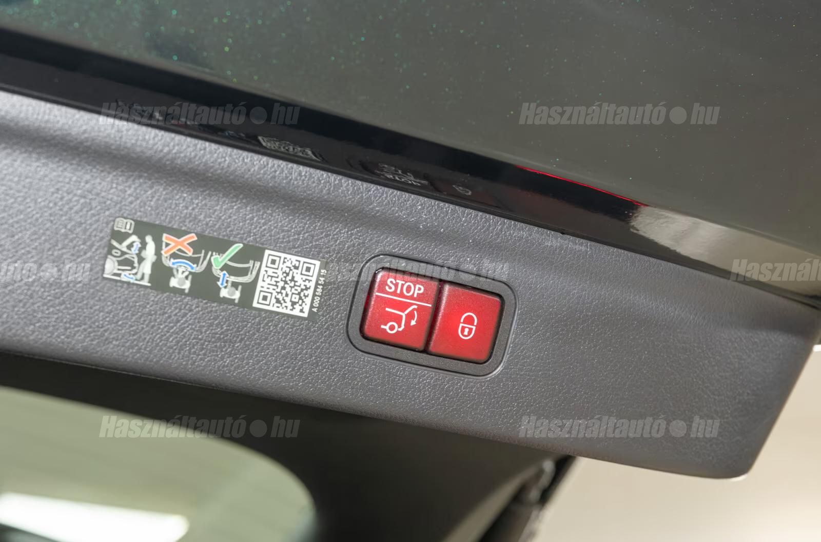 Mercedes-Benz EQE SUV – 11. kép