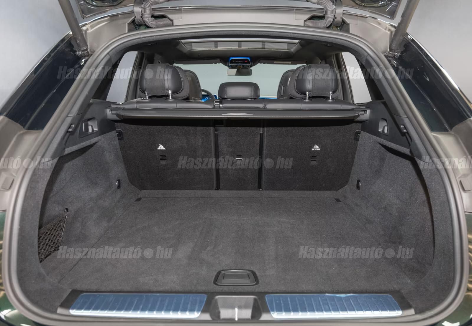 Mercedes-Benz EQE SUV – 12. kép