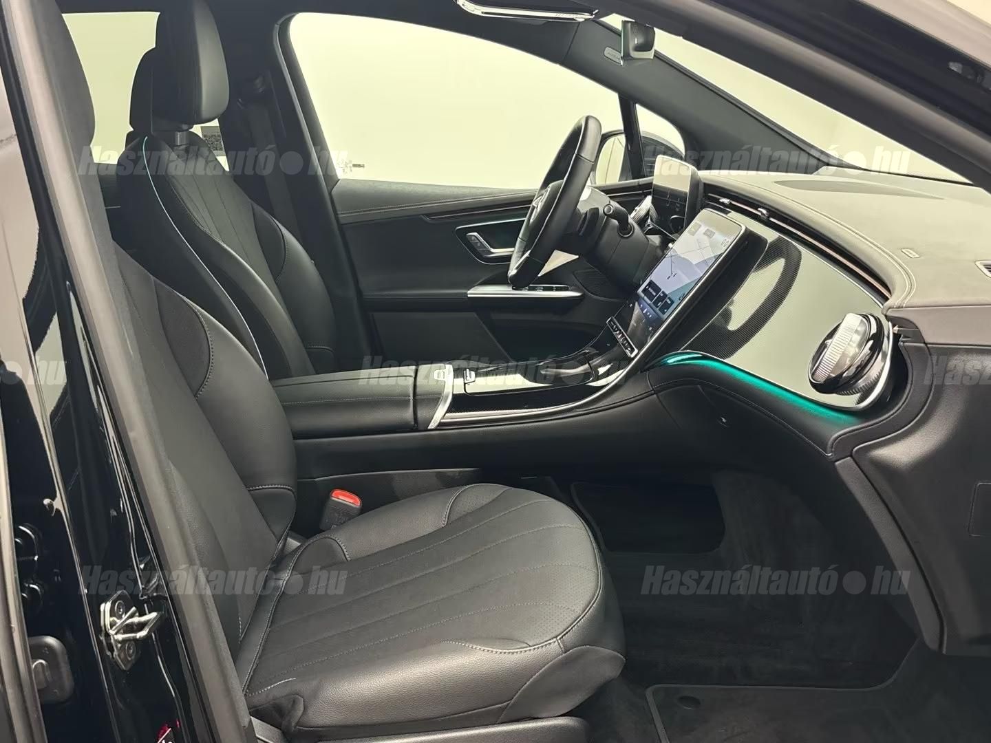 Mercedes-Benz EQE SUV – 7. kép