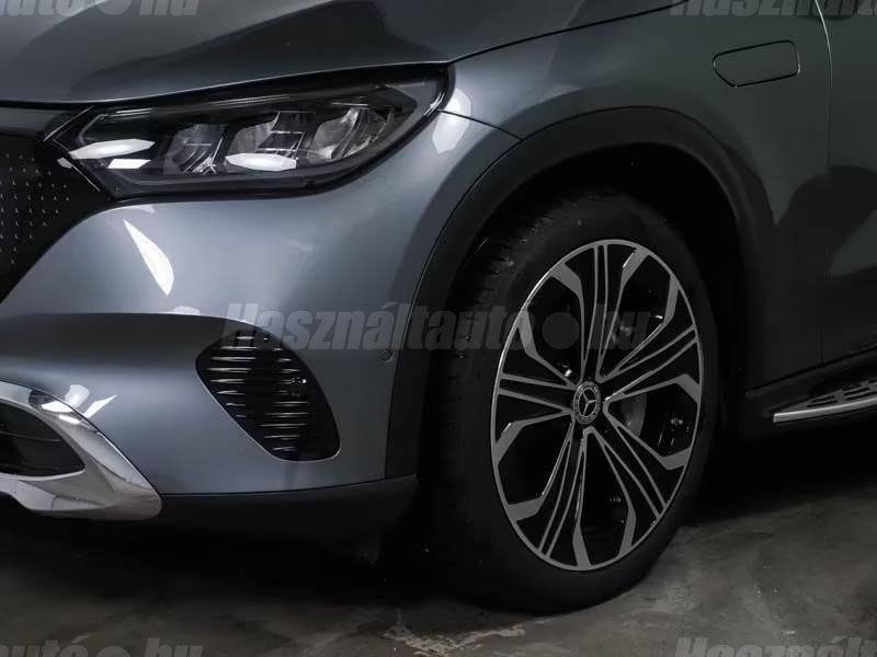 Mercedes-Benz EQE SUV – 2. kép