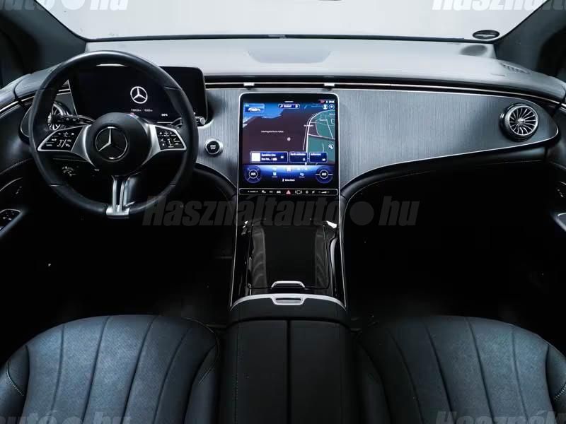 Mercedes-Benz EQE SUV – 5. kép