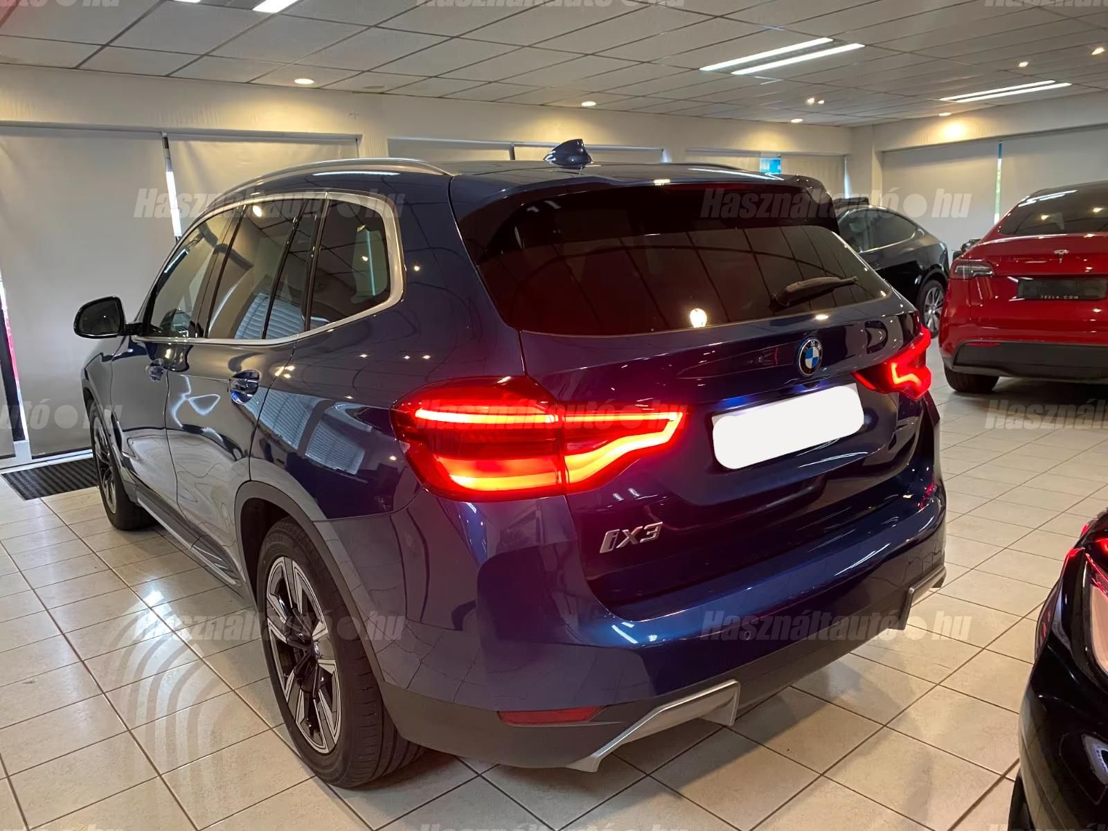 BMW IX3 – 11. kép