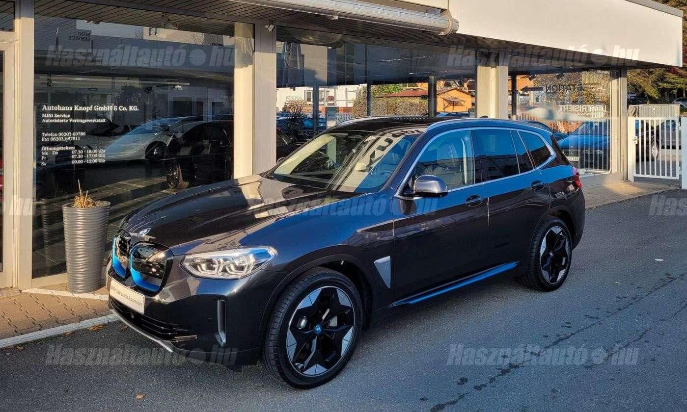 BMW IX3 – 1. kép