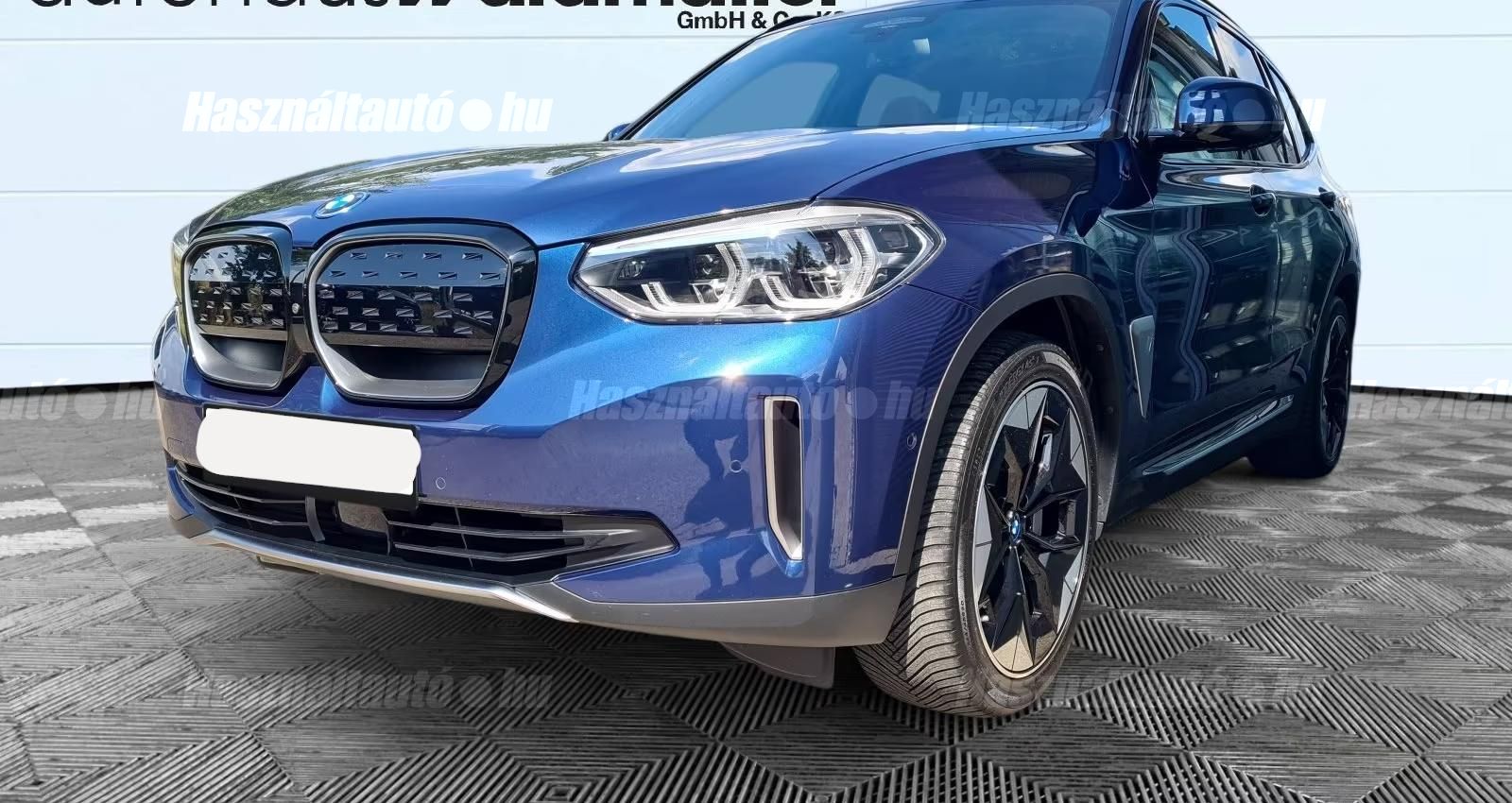 BMW IX3 – 1. kép