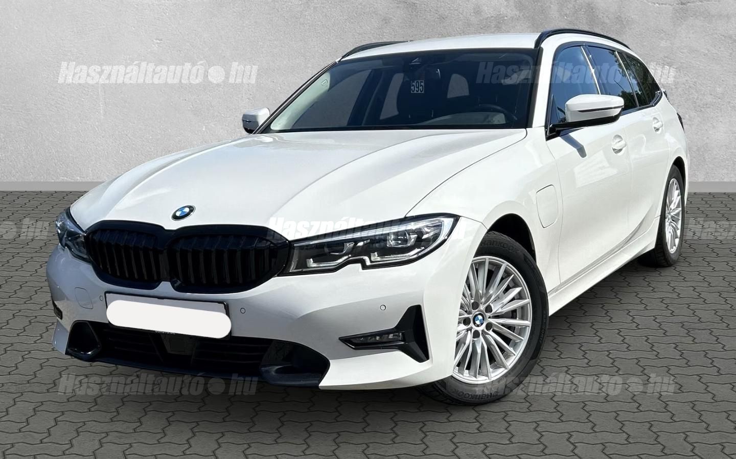 BMW 330 – 1. kép