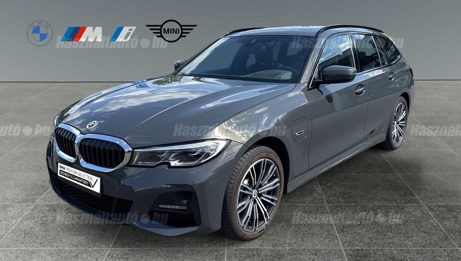 BMW 330 – 1. kép