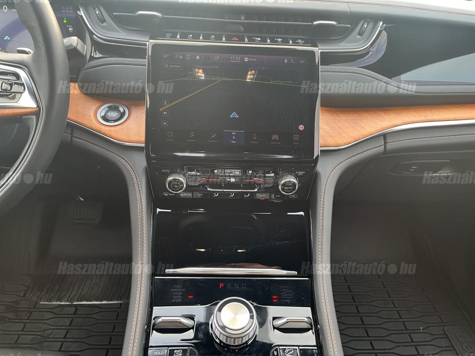 Jeep Grand Cherokee – 7. kép
