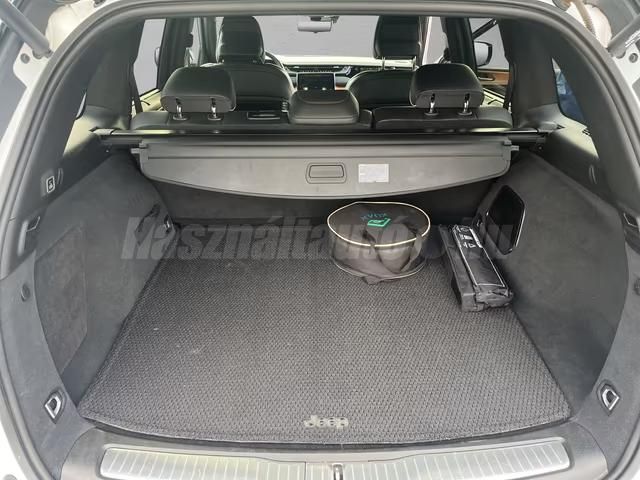 Jeep Grand Cherokee – 12. kép