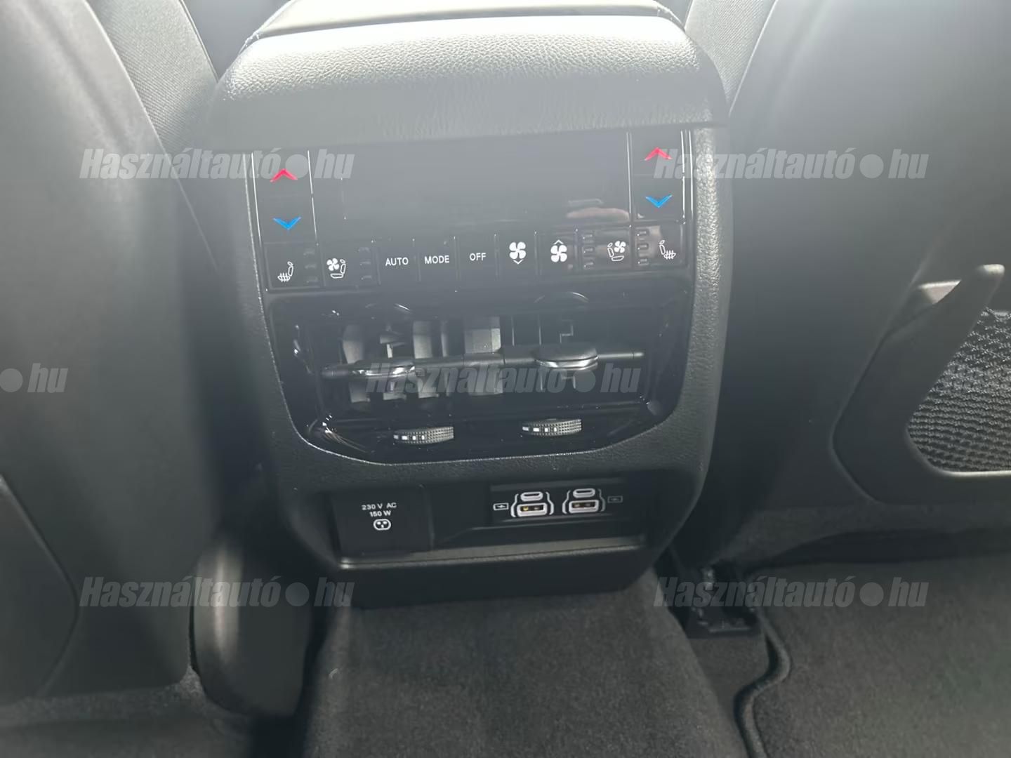 Jeep Grand Cherokee – 9. kép