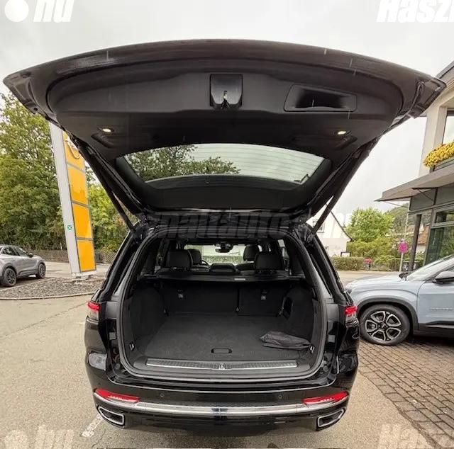 Jeep Grand Cherokee – 10. kép