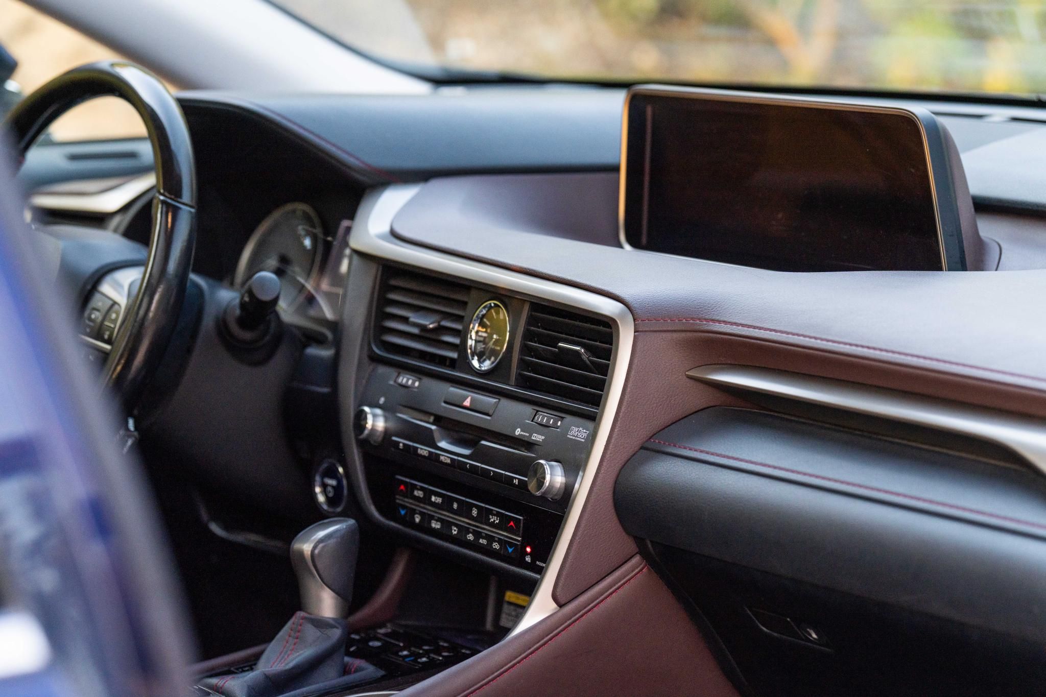 Használt Lexus RX (2016, kék) – 9. kép