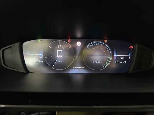 Használt Peugeot 408 (2024, szürke) – 7. kép