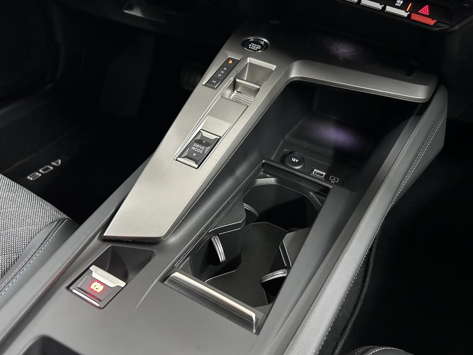 Használt Peugeot 408 (2024, szürke) – 5. kép
