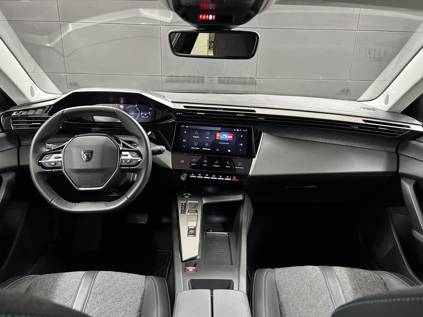 Használt Peugeot 408 (2024, szürke) – 4. kép