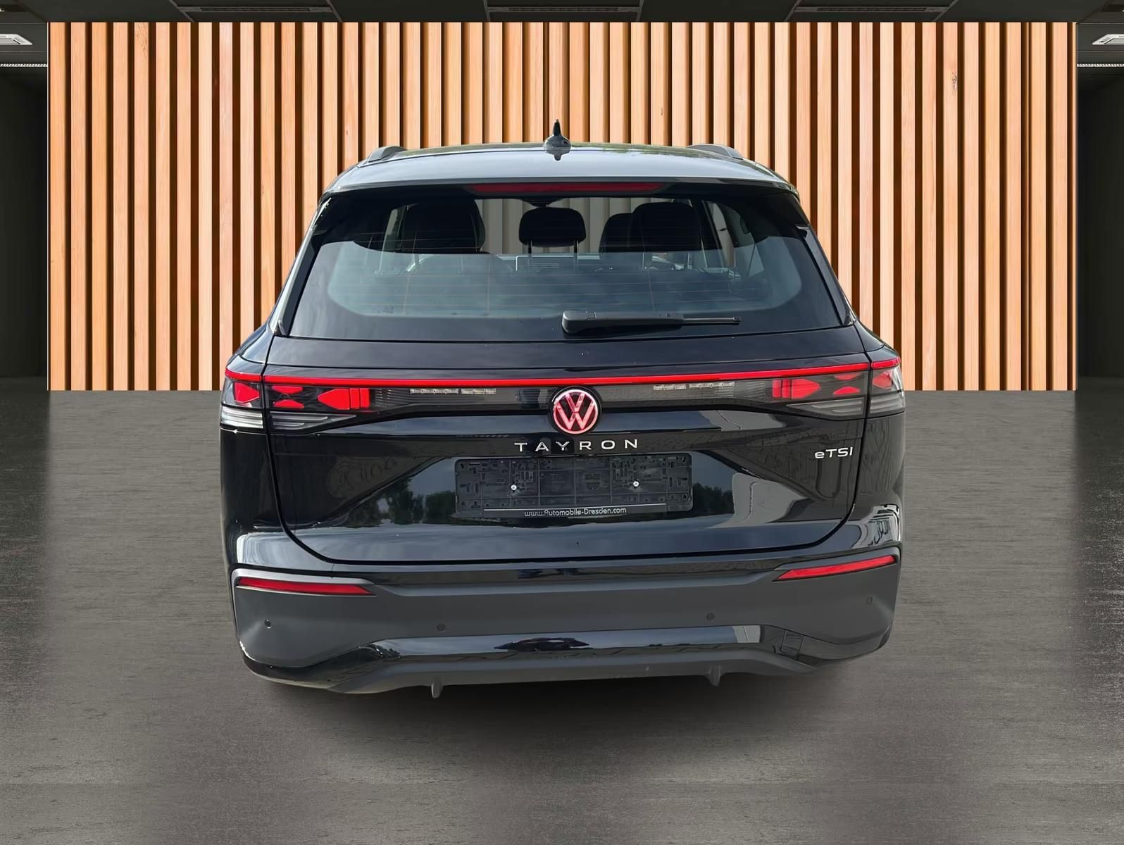 Használt Volkswagen Tayron (2025, fekete) – 11. kép