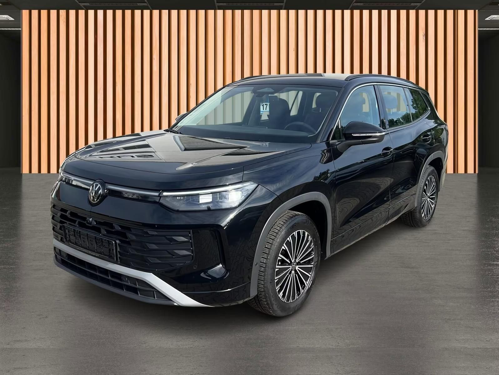 Használt Volkswagen Tayron (2025, fekete) – 1. kép