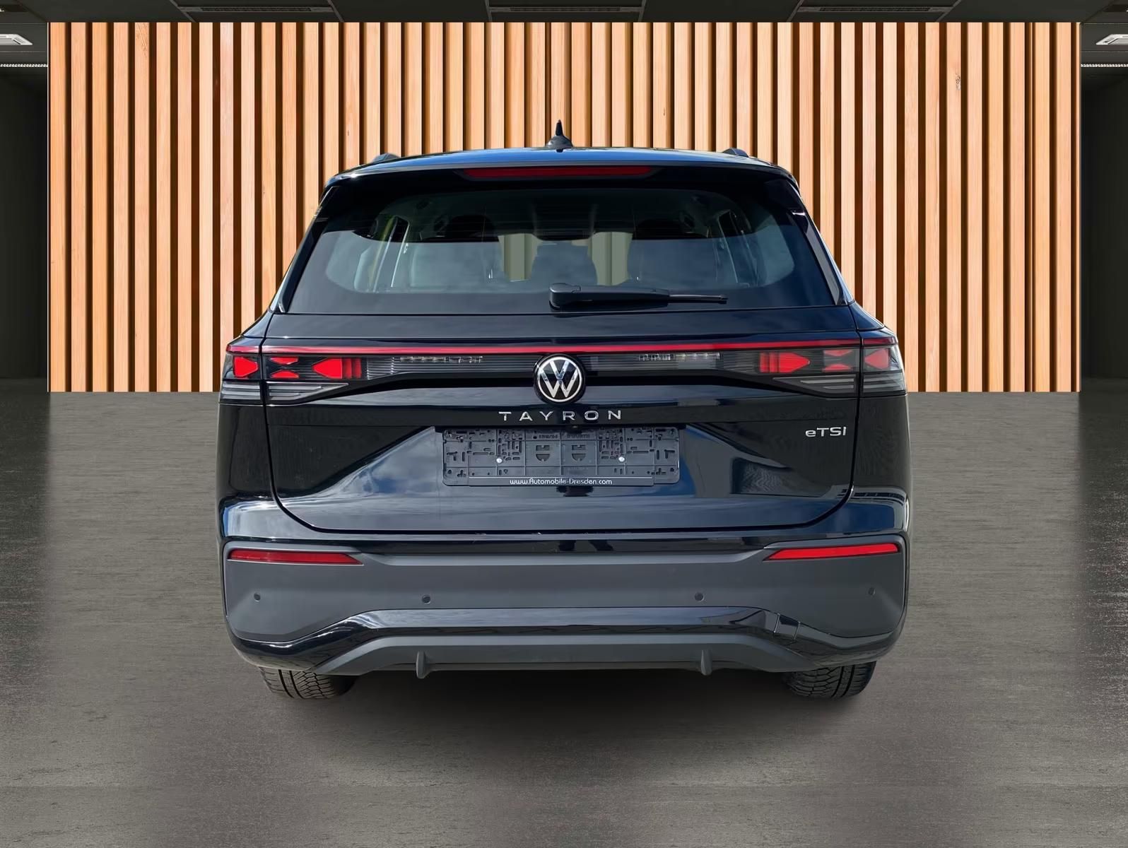 Használt Volkswagen Tayron (2025, fekete) – 11. kép