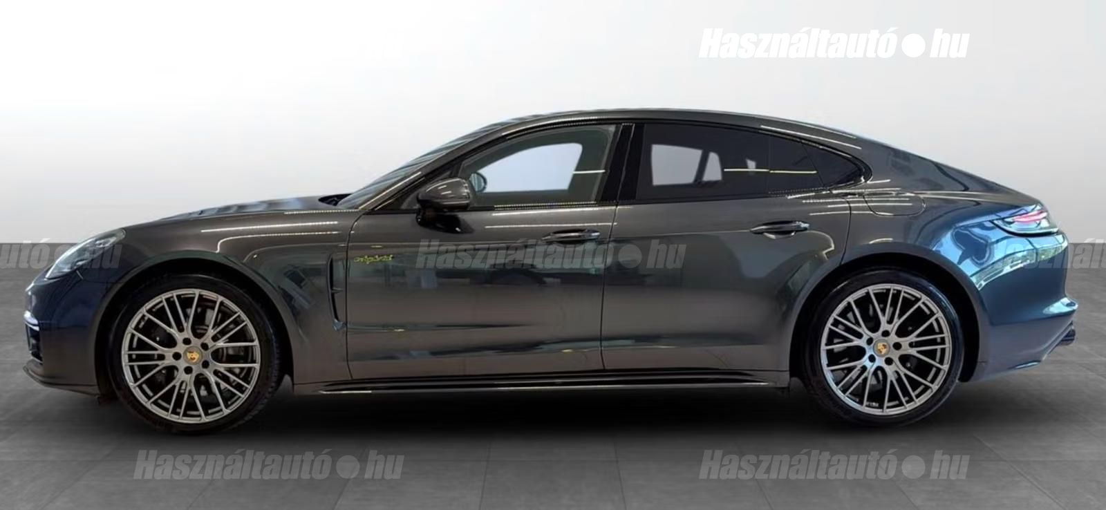Porsche Panamera – 2. kép