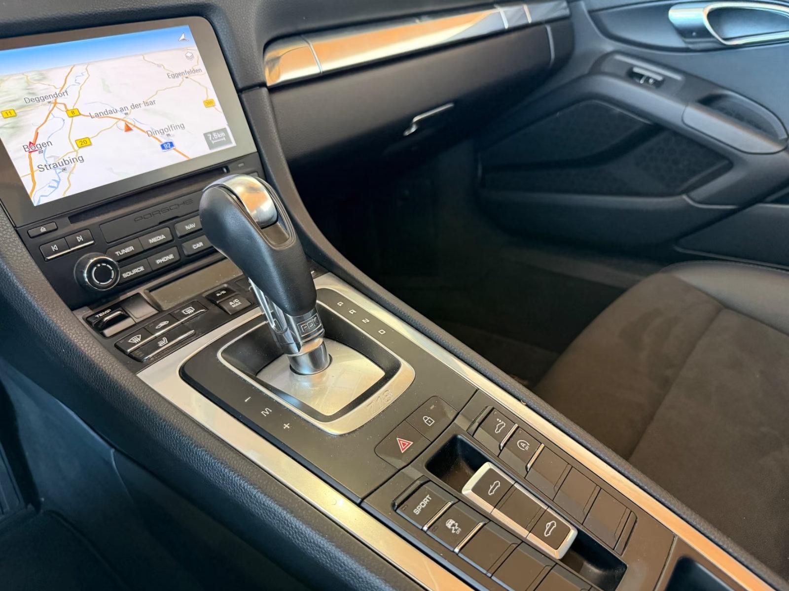 Használt Porsche Boxster (2021, fehér) – 7. kép
