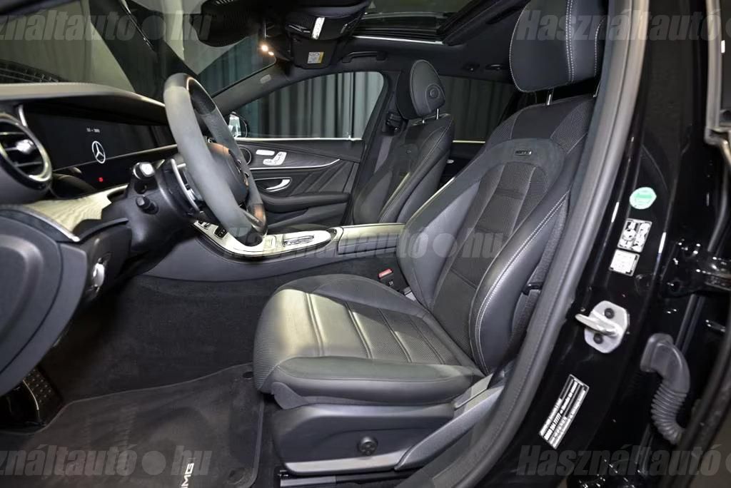 Mercedes-AMG E 53 – 2. kép