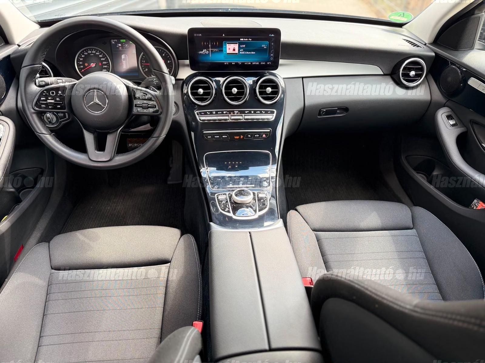 Mercedes-Benz C 300 – 3. kép