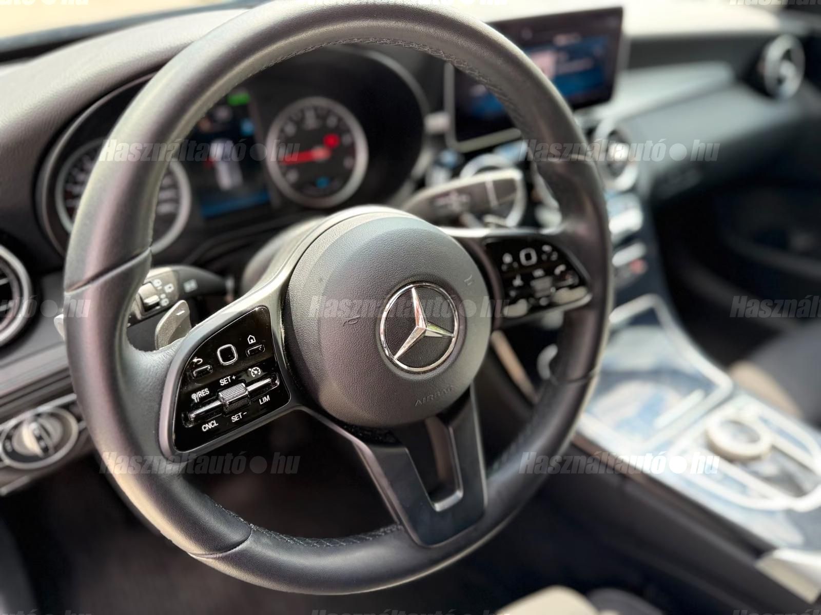 Mercedes-Benz C 300 – 4. kép