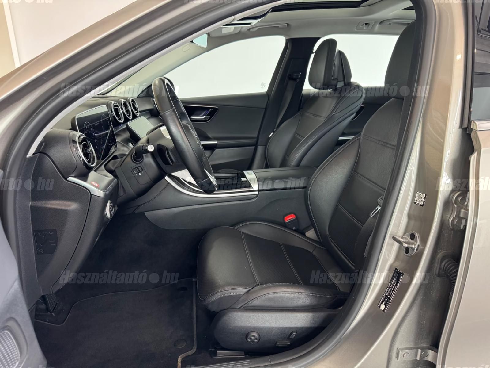 Mercedes-Benz C 300 – 5. kép