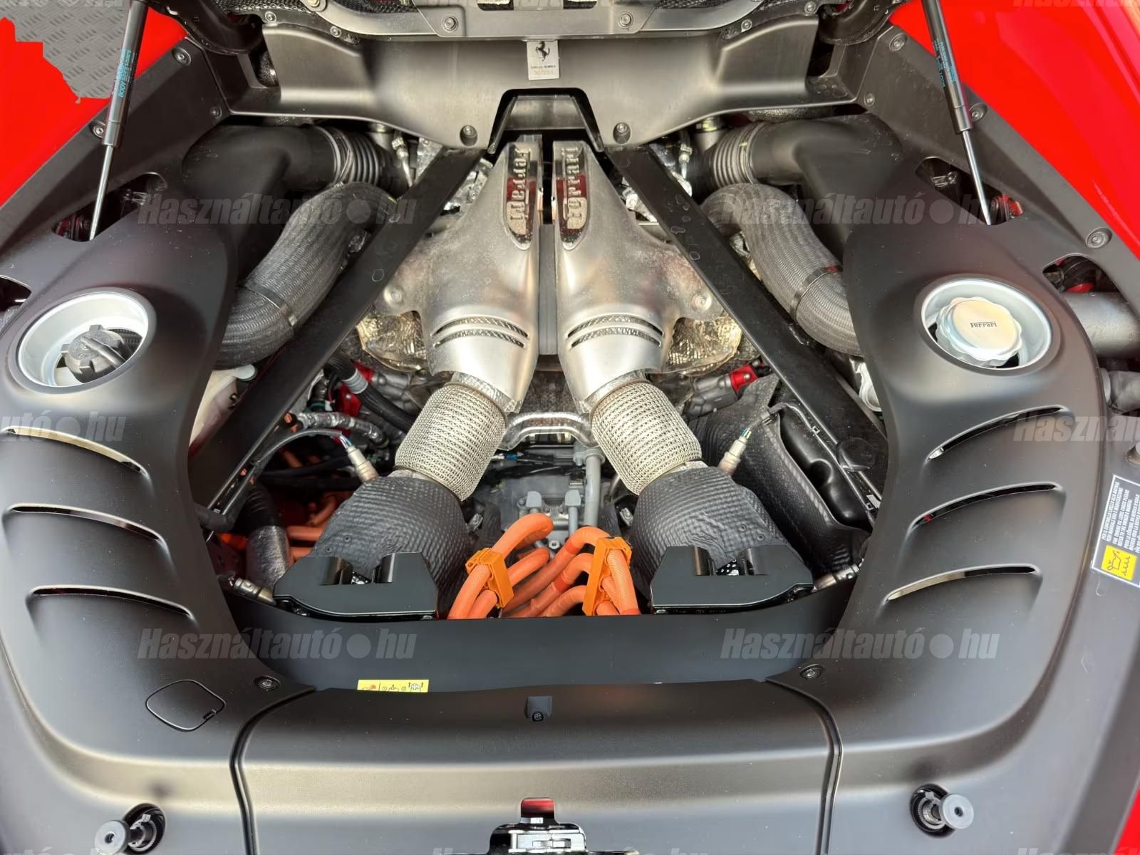 Ferrari 296 Gtb – 12. kép