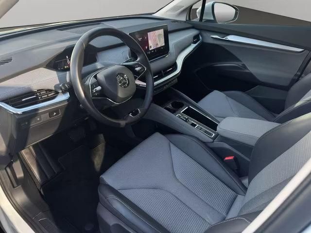 Használt Skoda Enyaq (2023, fehér) – 5. kép