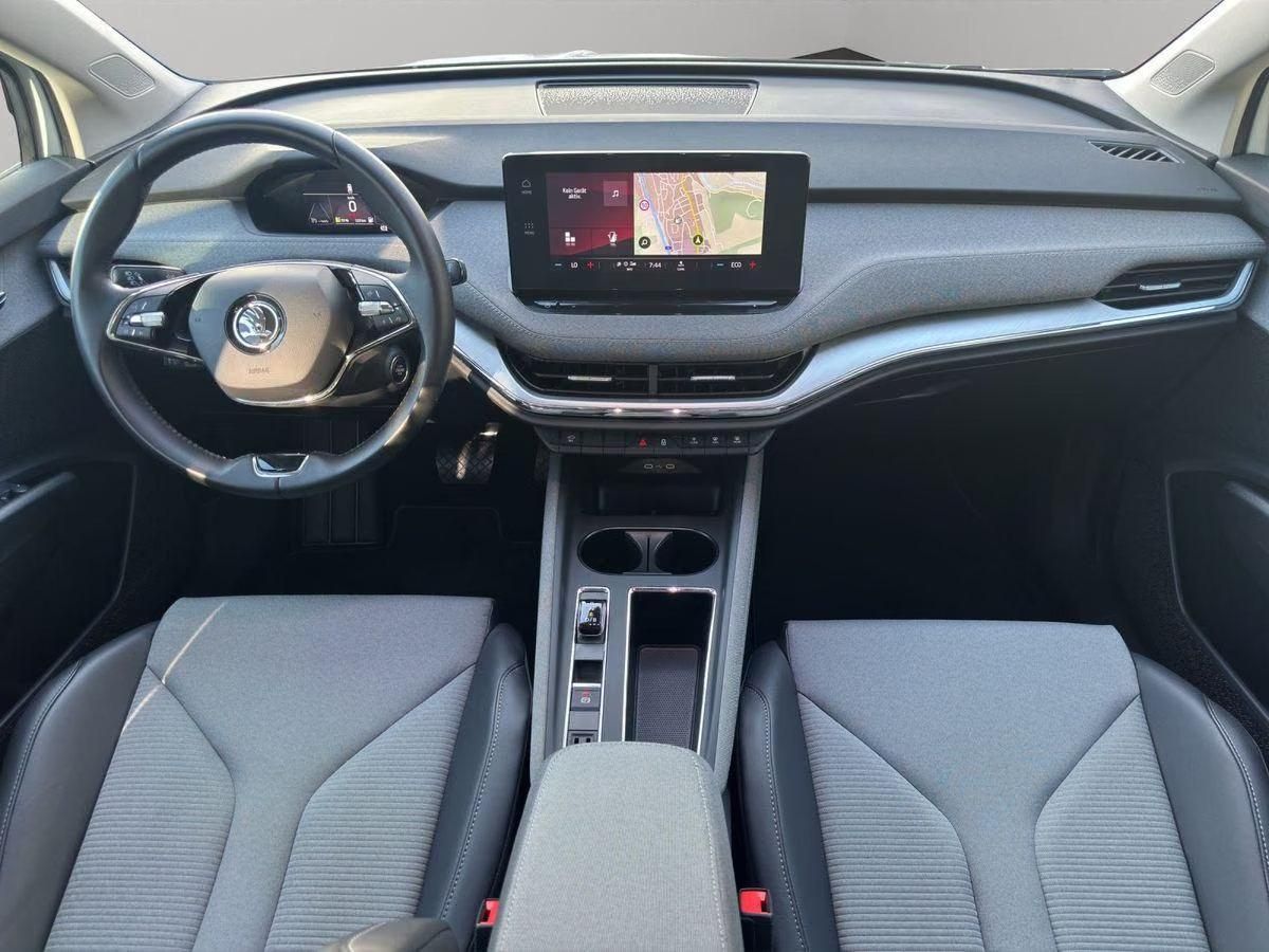 Használt Skoda Enyaq (2023, fehér) – 6. kép