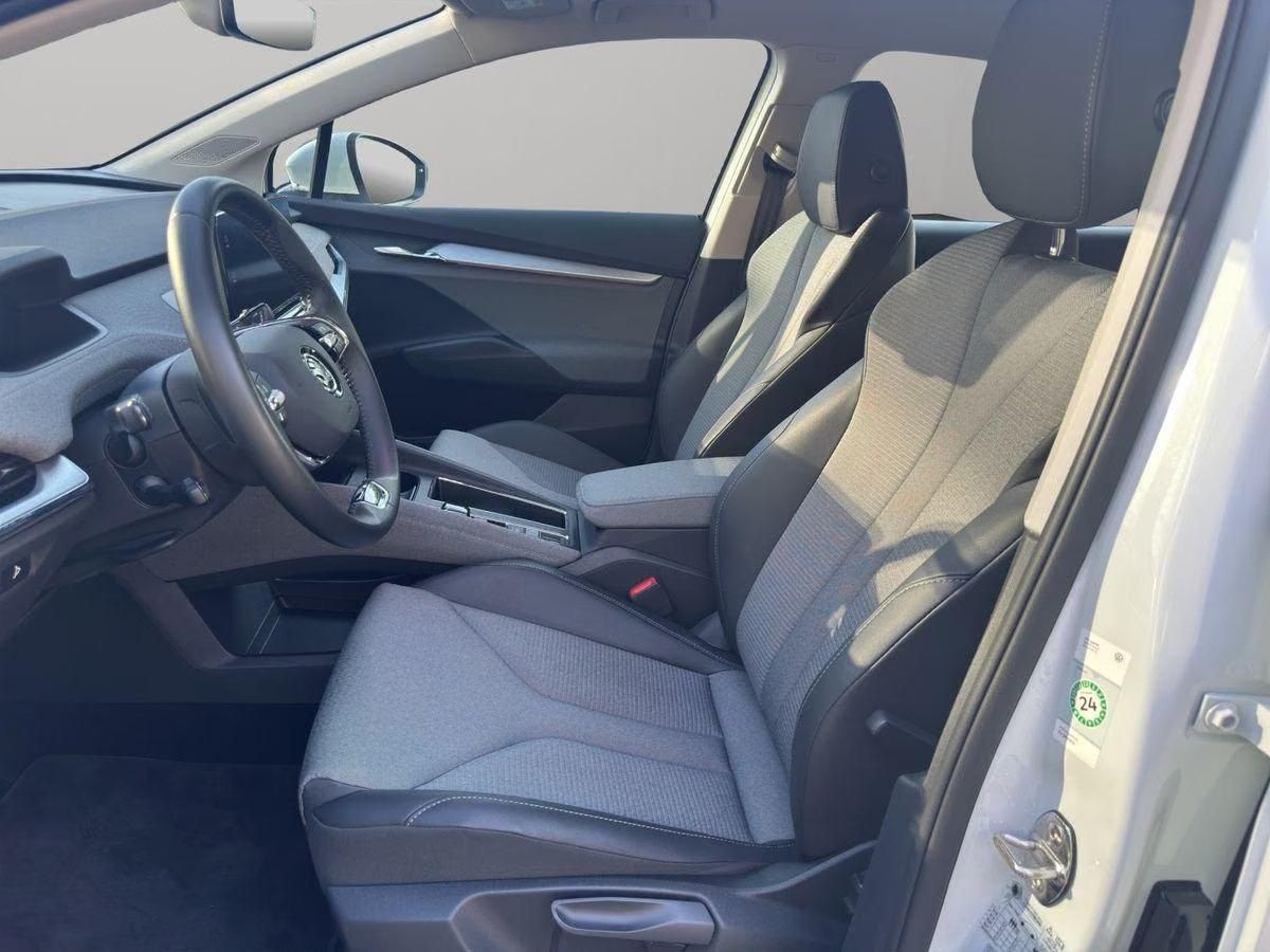 Használt Skoda Enyaq (2023, fehér) – 3. kép