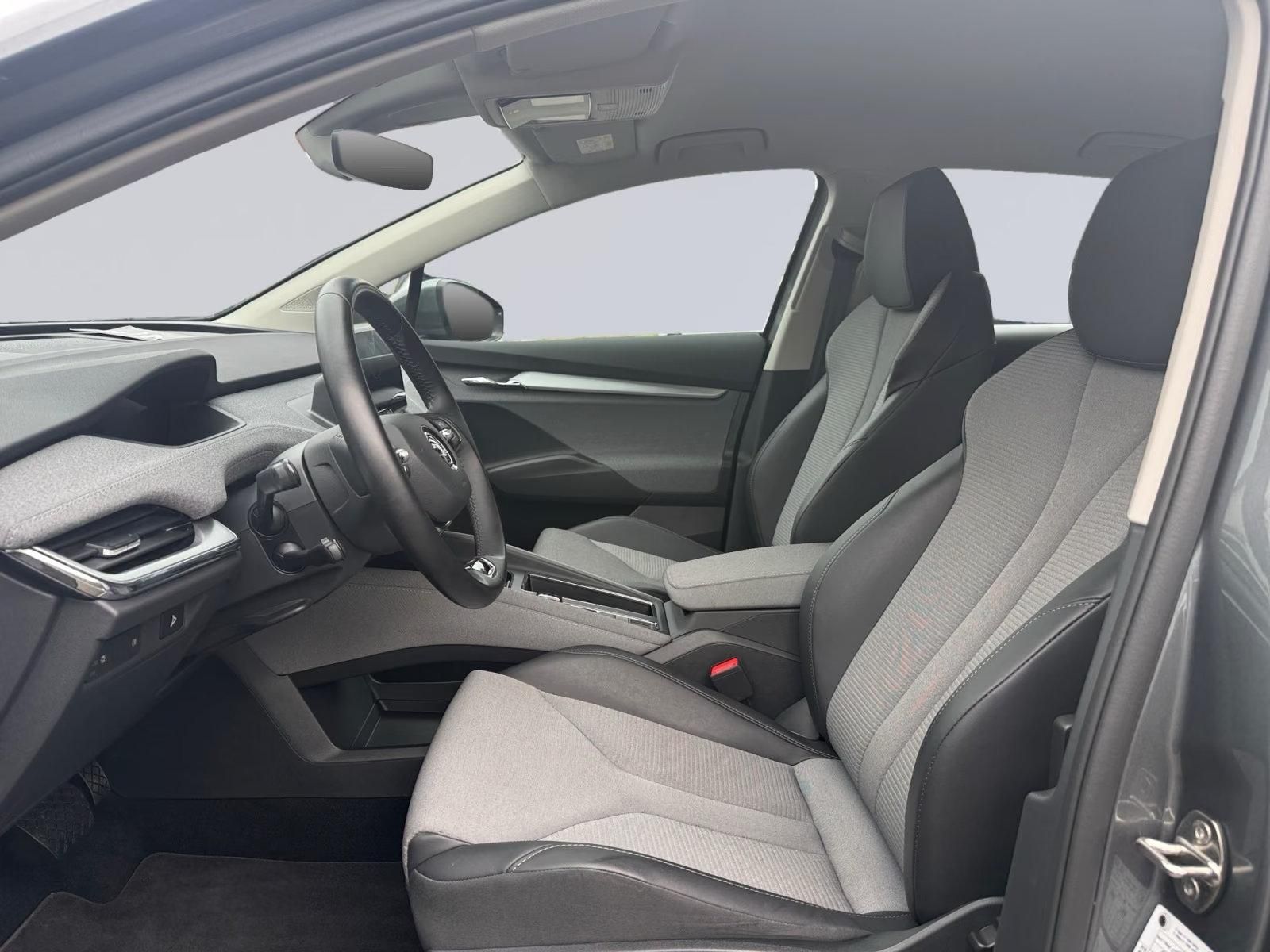 Használt Skoda Enyaq (2023, szürke) – 3. kép