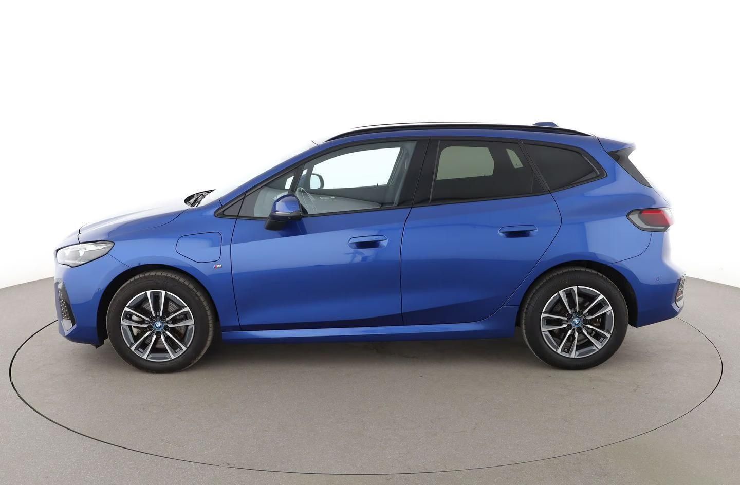 Használt BMW 230 (2023, kék) – 3. kép
