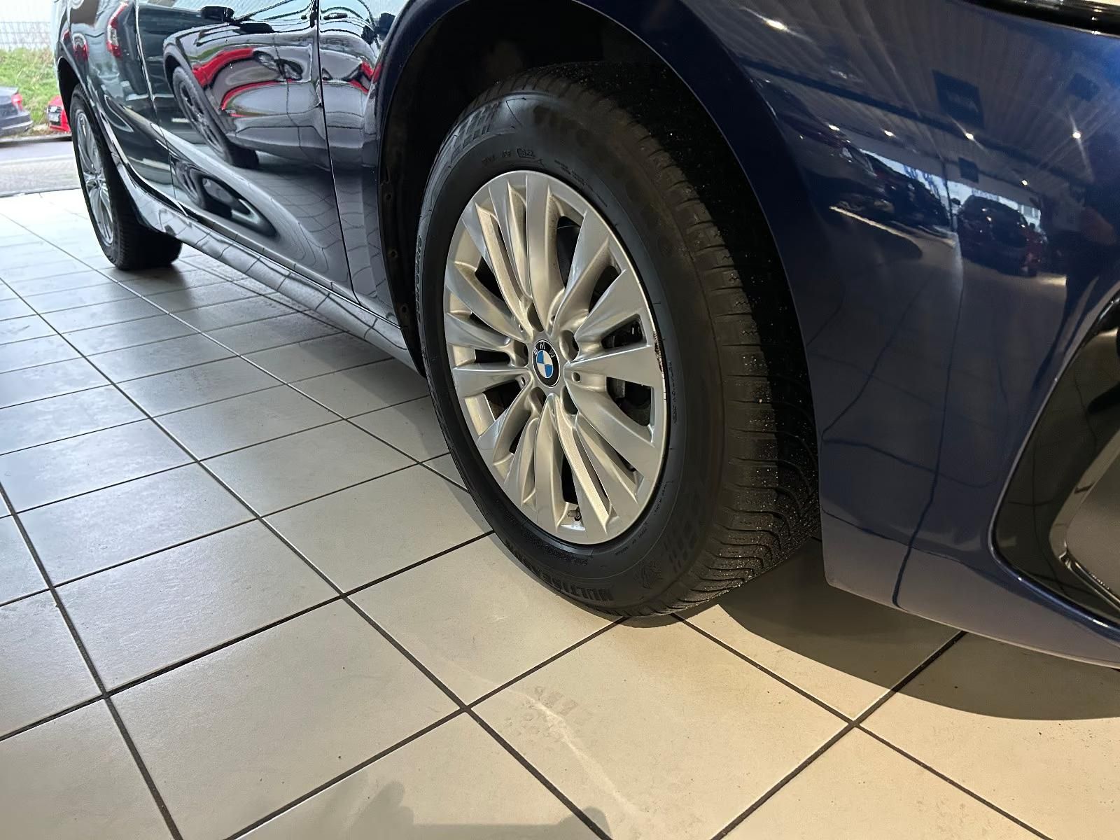 Használt BMW 220 (2021, kék) – 8. kép