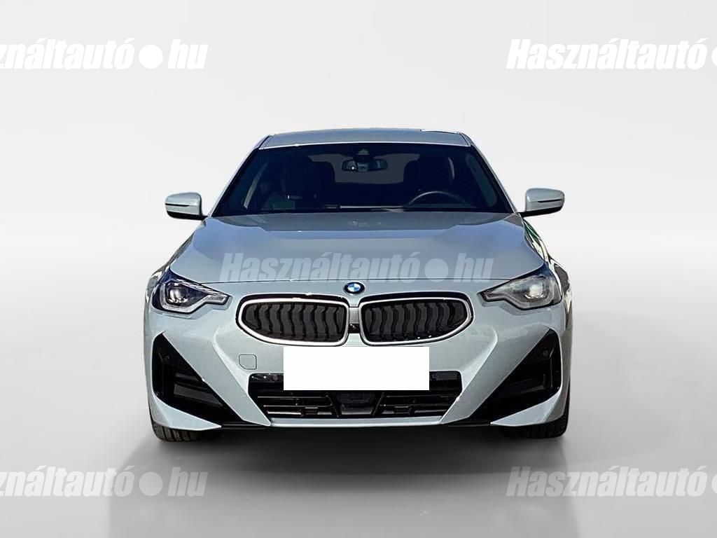BMW 220 – 2. kép