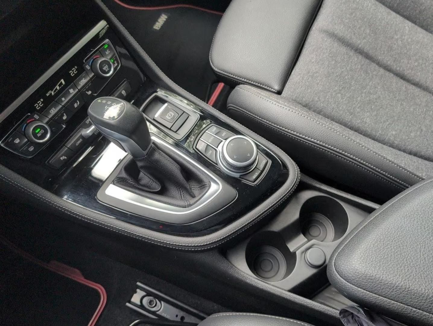 Használt BMW 225 (2021, ezüst) – 5. kép