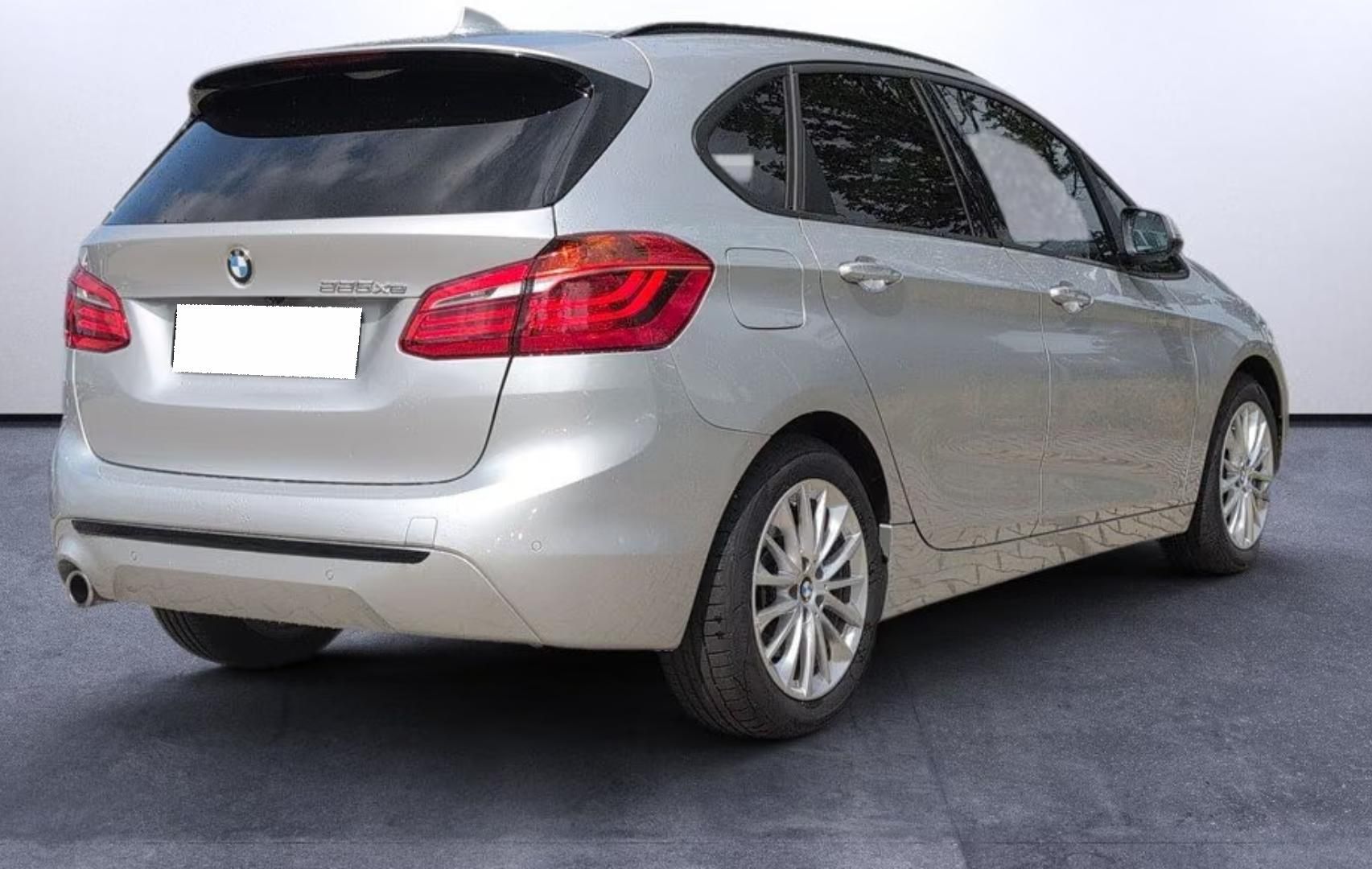 Használt BMW 225 (2021, ezüst) – 8. kép