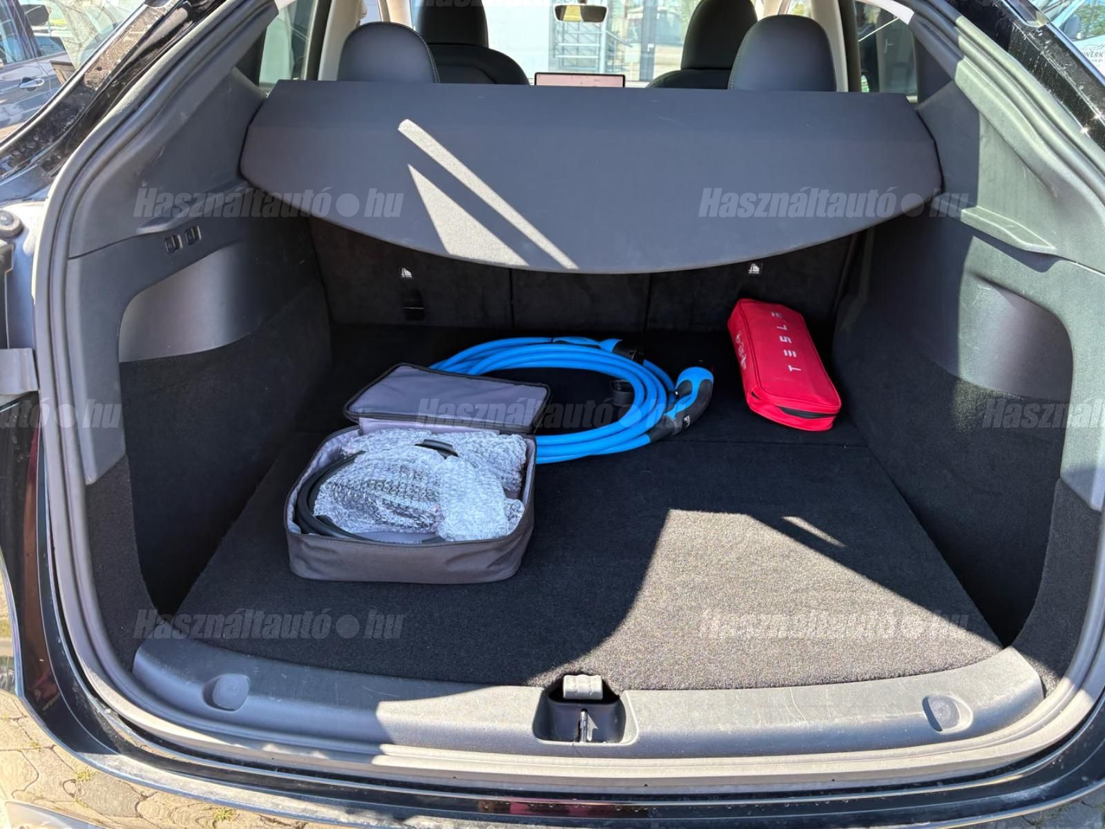 Tesla Model Y – 7. kép