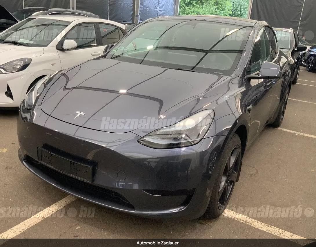 Tesla Model Y – 2. kép