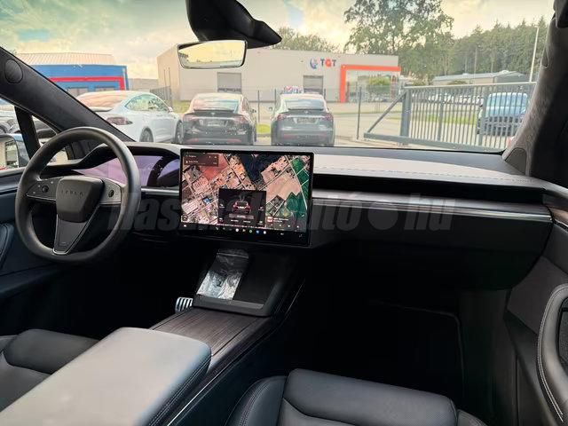 Tesla Model X – 6. kép