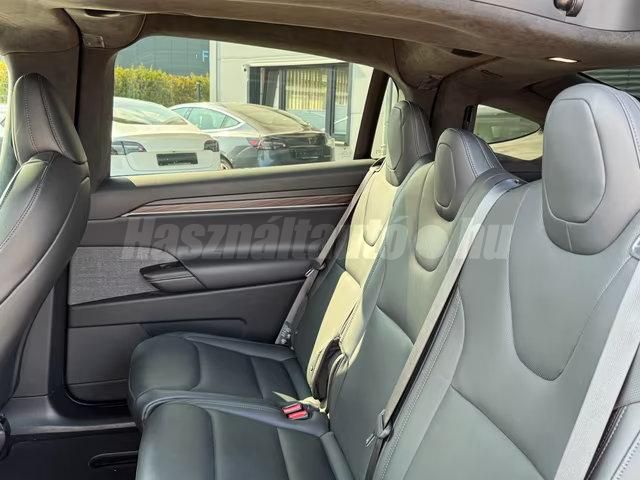 Tesla Model X – 8. kép