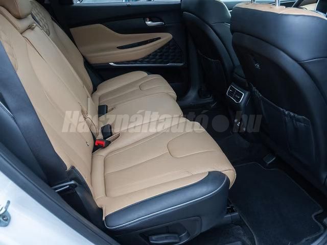 Hyundai Santa Fe – 4. kép