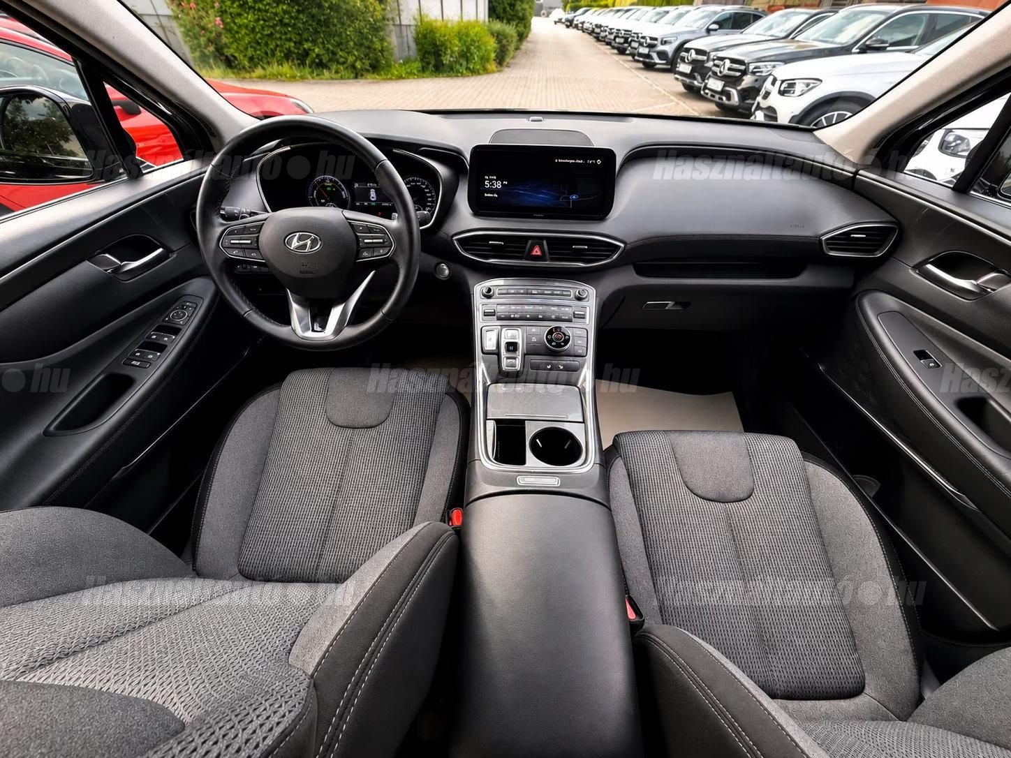 Hyundai Santa Fe – 9. kép