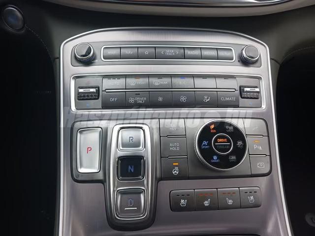 Hyundai Santa Fe – 9. kép