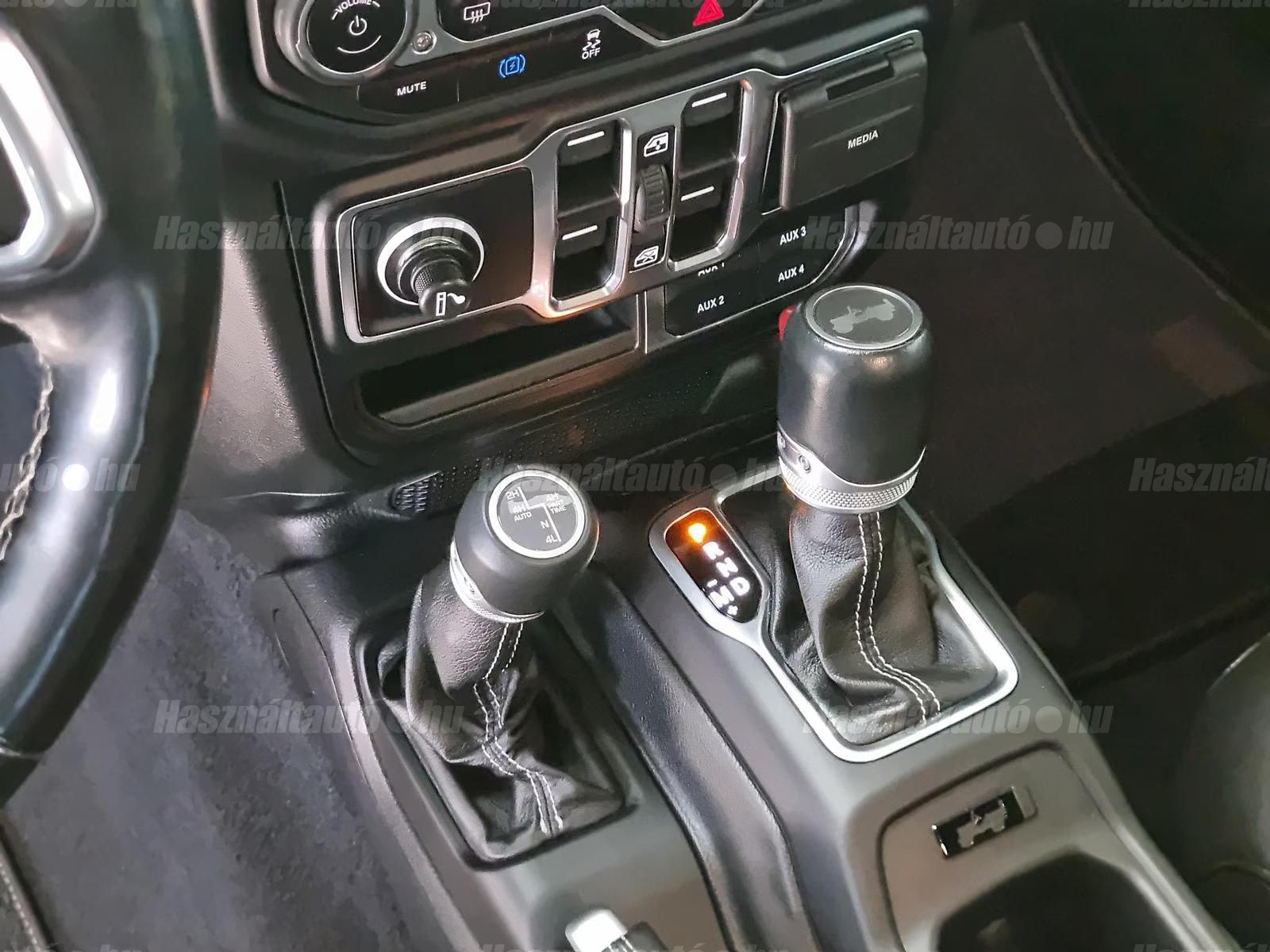 Jeep Wrangler – 7. kép