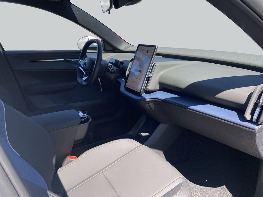 Használt Volvo EX30 (2024, fehér) – 6. kép