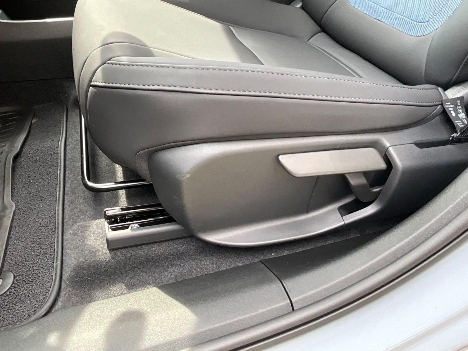 Használt Volvo EX30 (2025, világoskék) – 6. kép