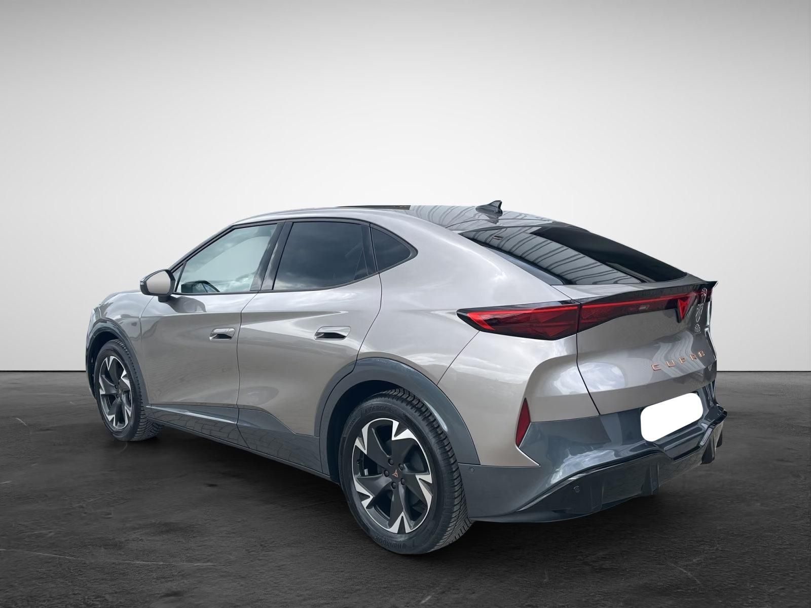 Használt Cupra Tavascan (2025, szürke) – 10. kép