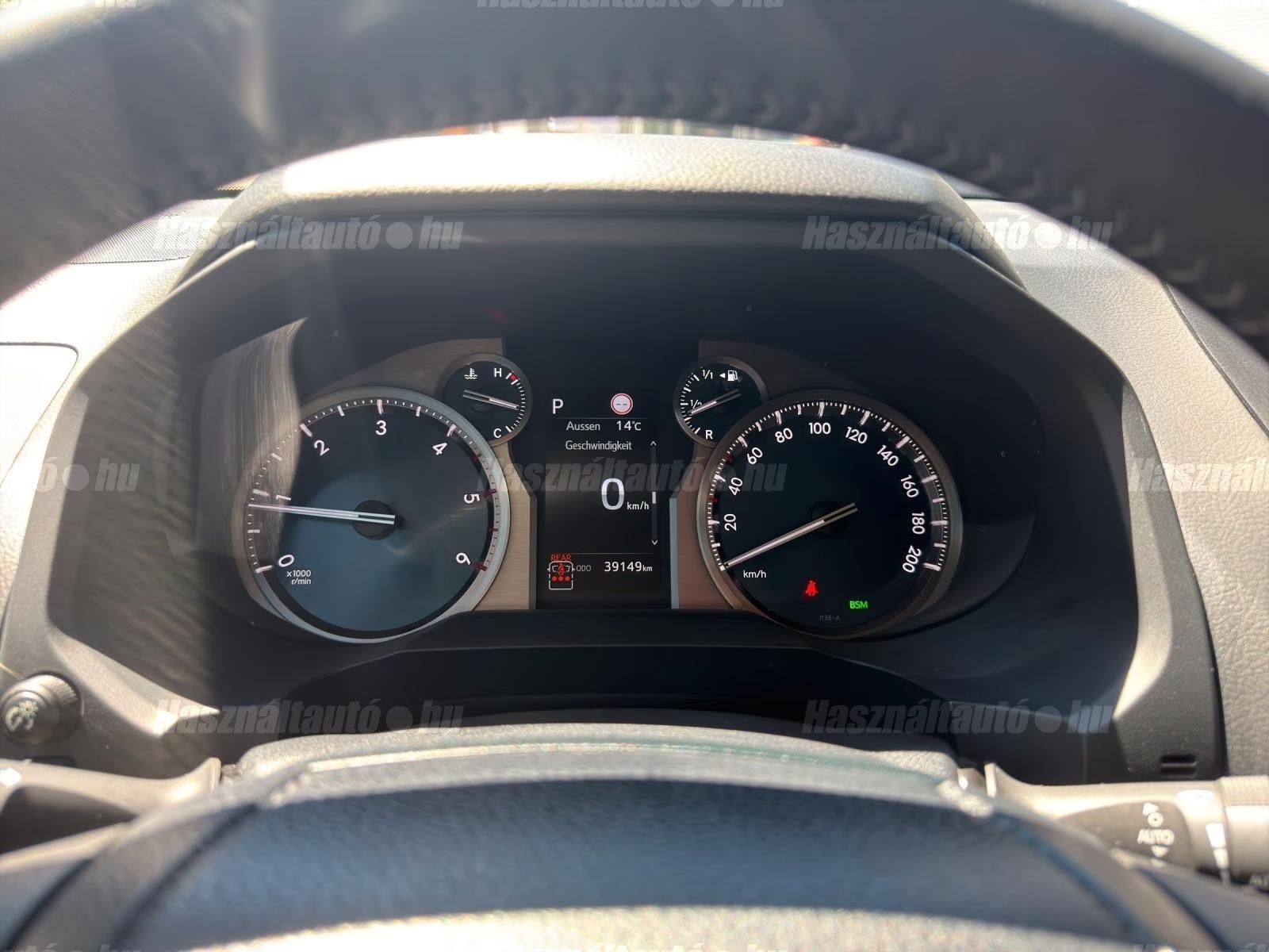 Toyota Land Cruiser – 3. kép